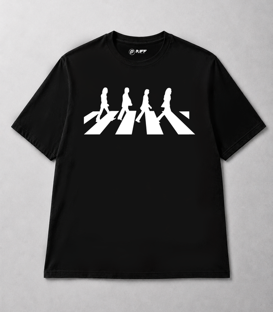 Camiseta THE BEATLES ABBEY ROAD preto RIFF STUDIO