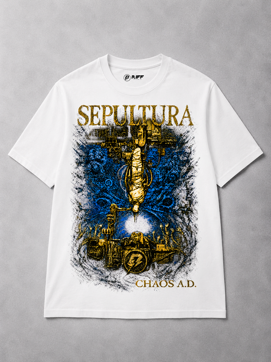 Camiseta Sepultura Chaos AD Branca RIFF STUDIO