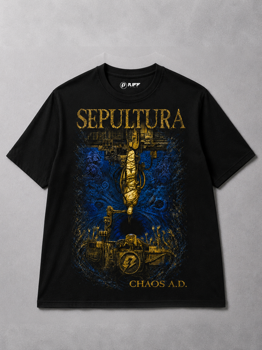 Camiseta Sepultura Chaos AD Preta RIFF STUDIO