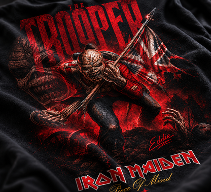 Camiseta The Trooper Vintage Preta RIFF STUDIO